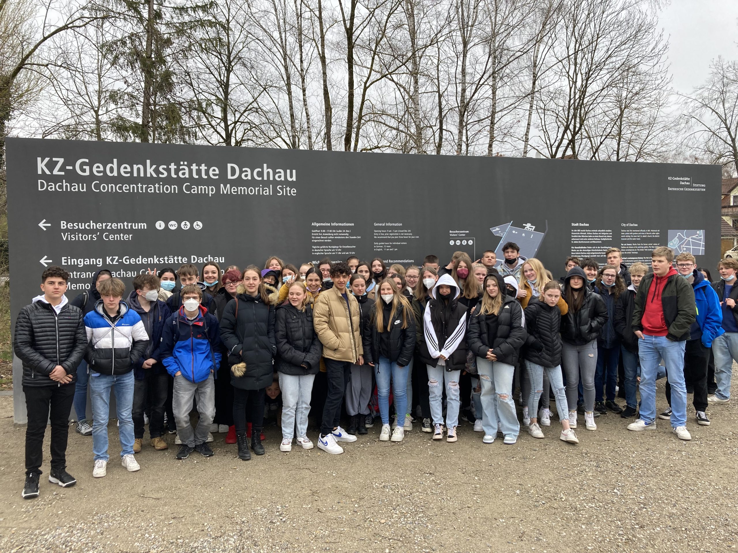 Read more about the article Exkursion der 9. Klassen nach Dachau
