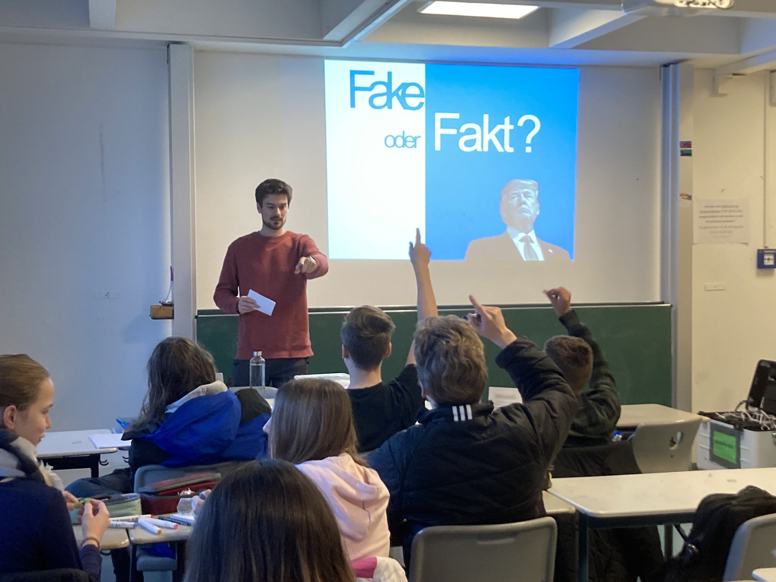 Read more about the article Fake News Workshop am Limes-Gymnasium Welzheim